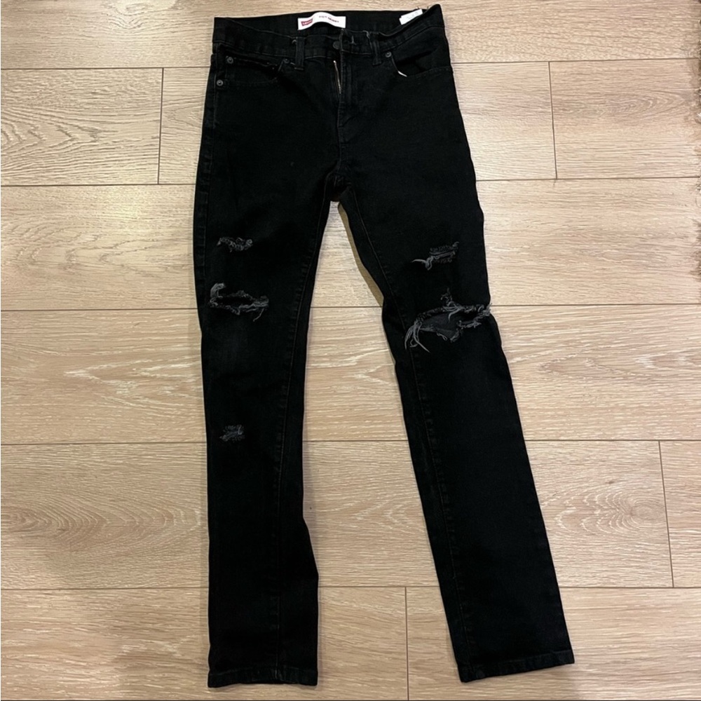 3 for $50🎉 Levi’s high rise distressed black jeans